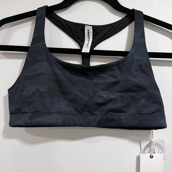 Vuori Other - Vuori Black Navy Camo Racerback Sports Bra Small